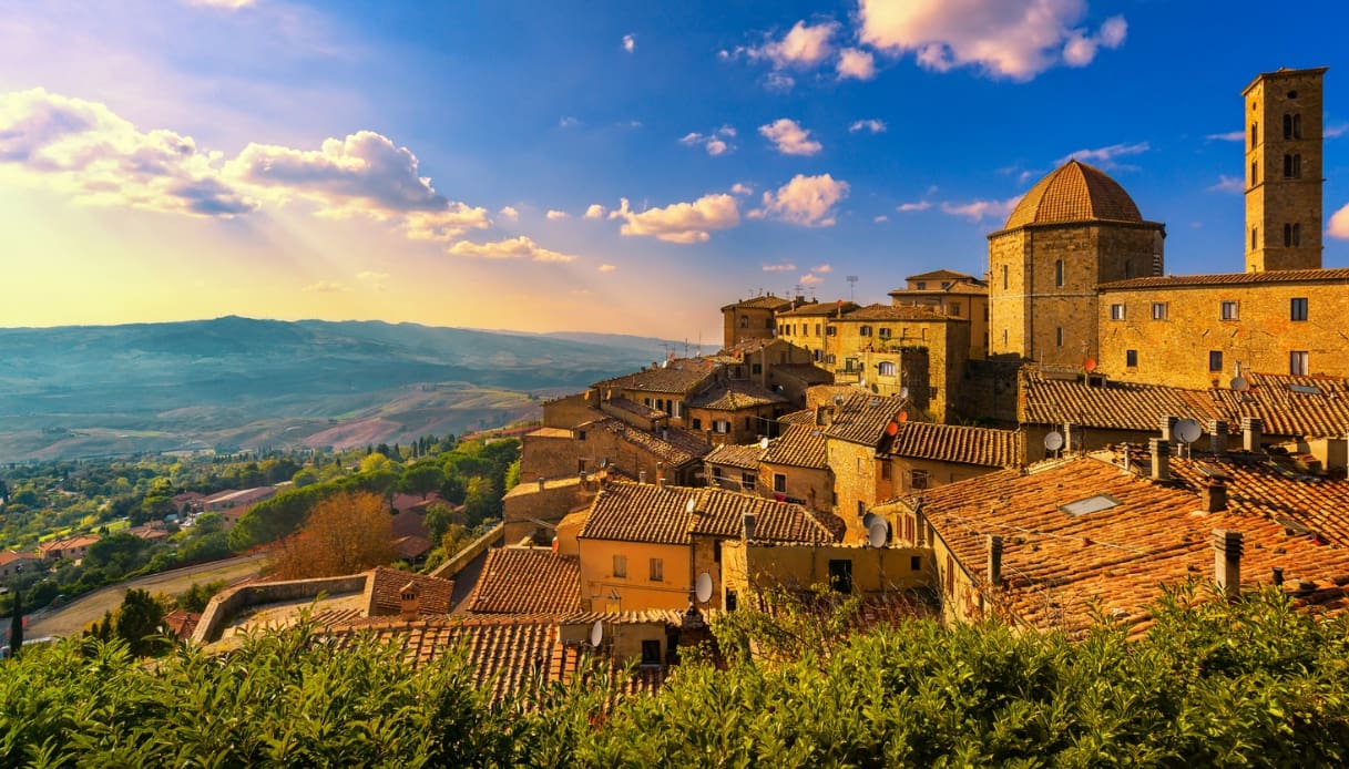 accesso-gratuito-bus-turistici-volterra